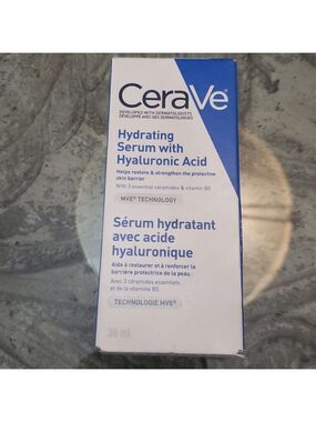 CERAVE hydrating serum with Hyaluronic acid